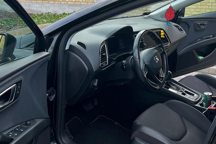 Sort Seat Leon fra 2019