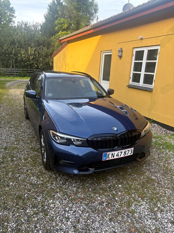 BMW 330e 330e Touring Steptronic