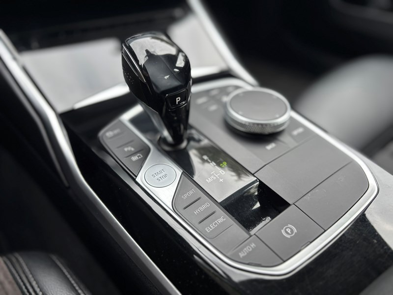 undefined BMW 330e fra 2020