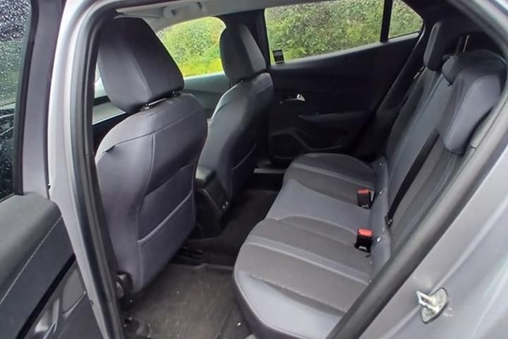 undefined Peugeot 2008 fra 2020