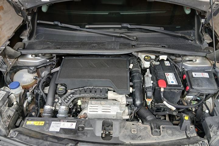undefined Peugeot 2008 fra 2020