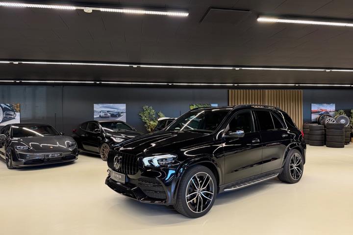 Grå Mercedes GLE350 de fra 2022