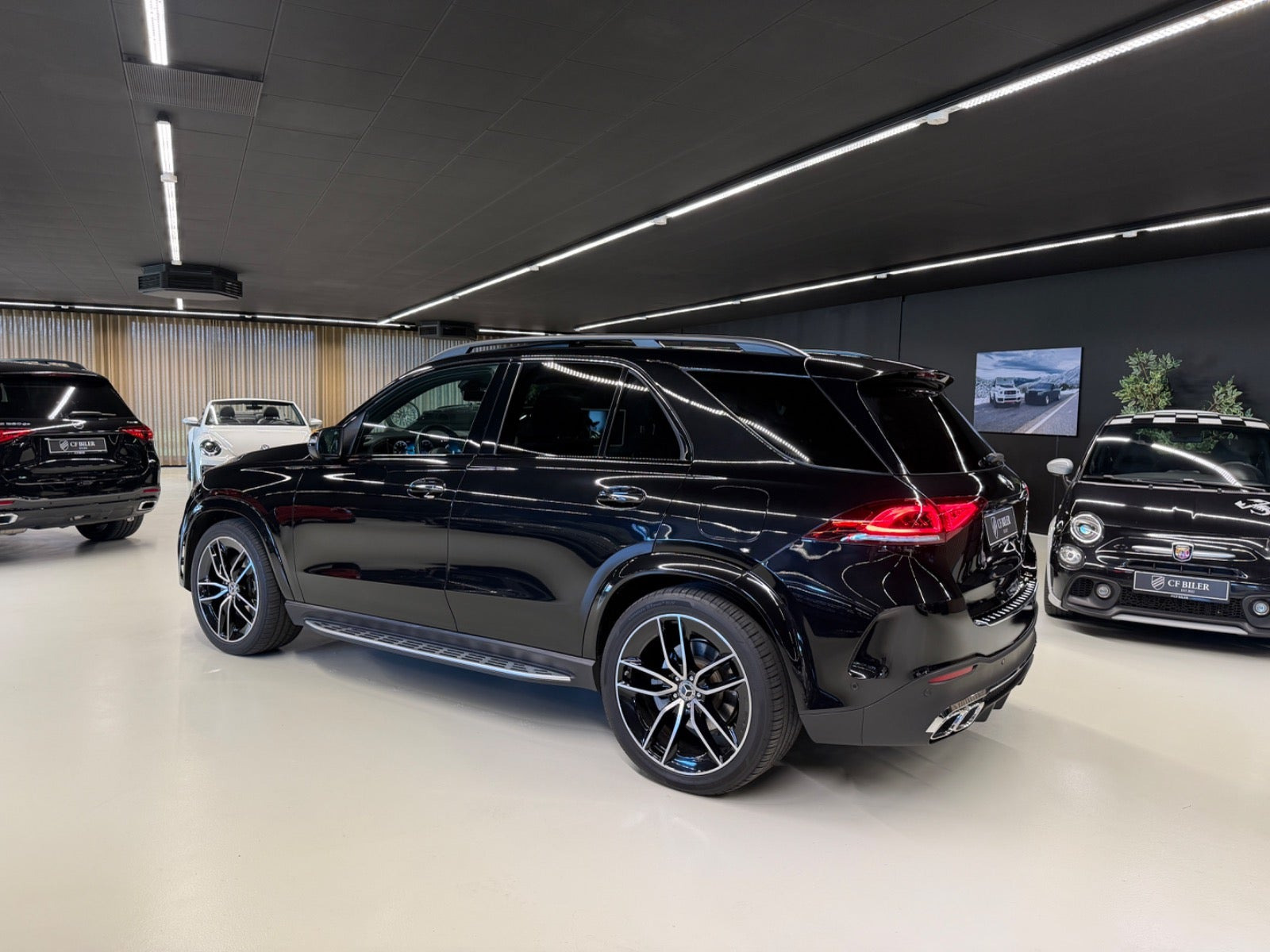 Grå Mercedes GLE350 de fra 2022