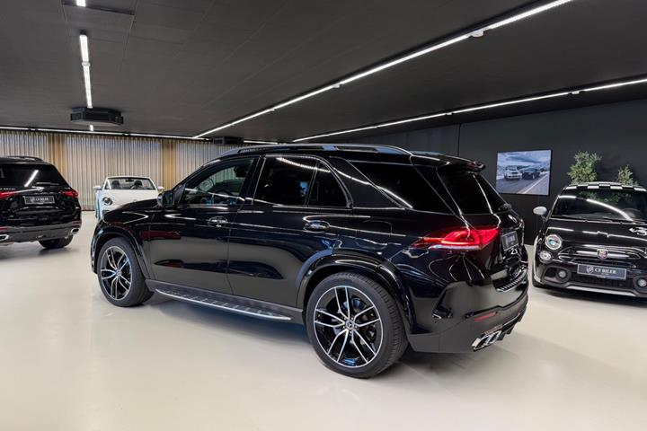 Grå Mercedes GLE350 de fra 2022