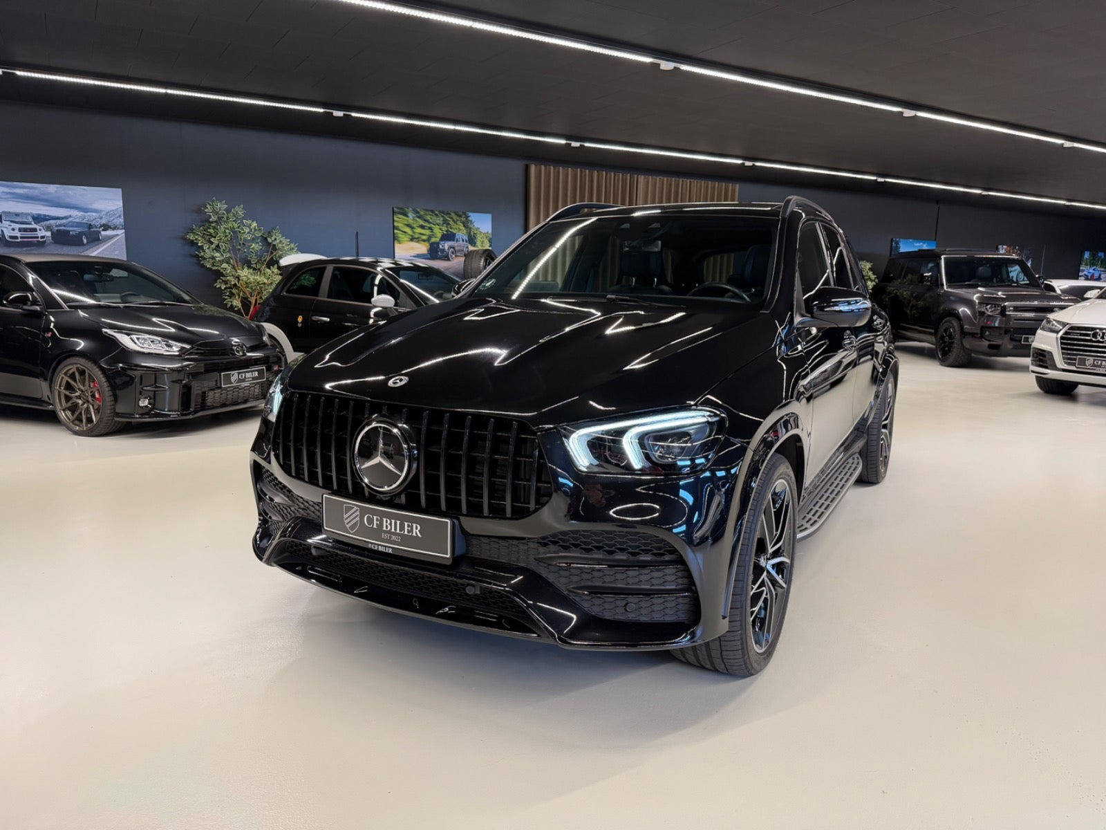 Grå Mercedes GLE350 de fra 2022