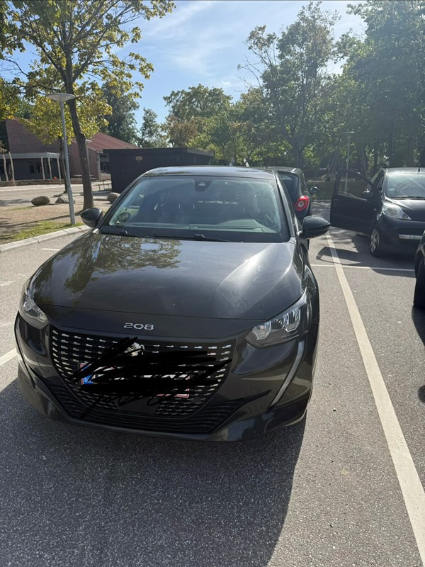 undefined Peugeot 208 fra 2020