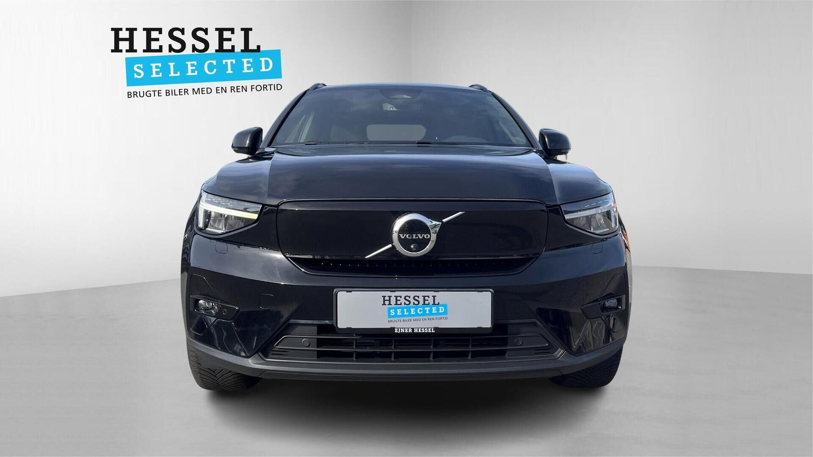 Sort Volvo XC40 fra 2023