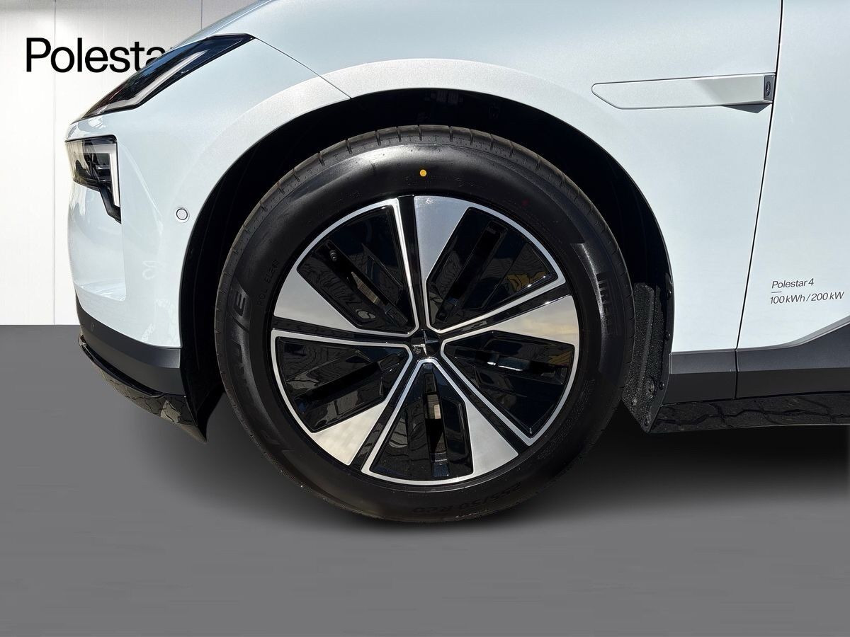 undefined Polestar 4 fra 2026