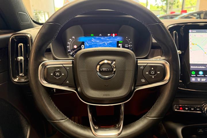 Sort Volvo C40 fra 2022