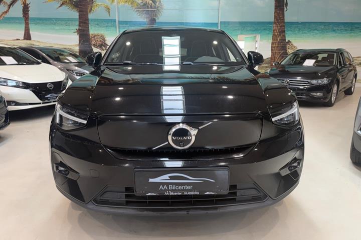 Sort Volvo C40 fra 2022