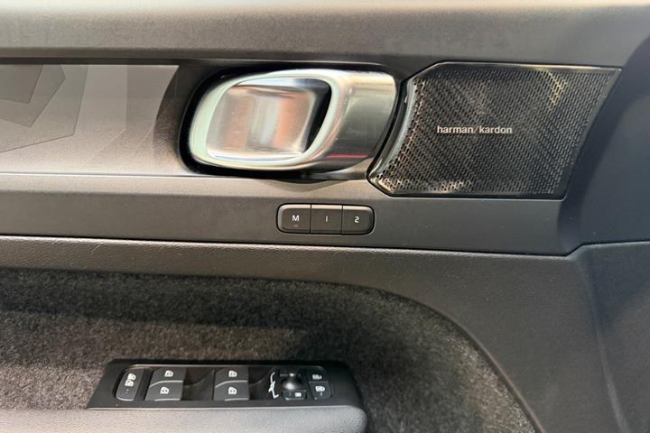 Sort Volvo C40 fra 2022