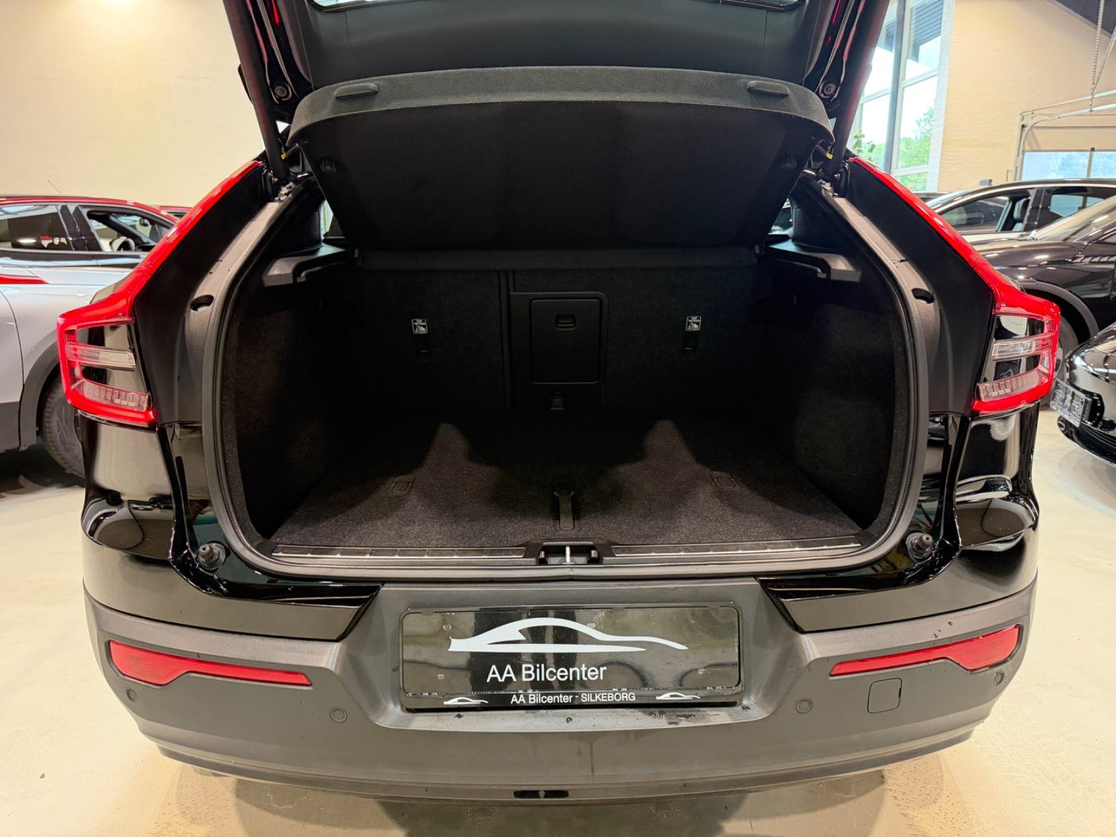 Sort Volvo C40 fra 2022