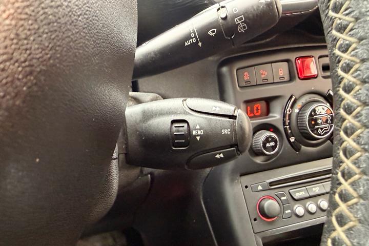 Sølv Citroën C3 Picasso fra 2015