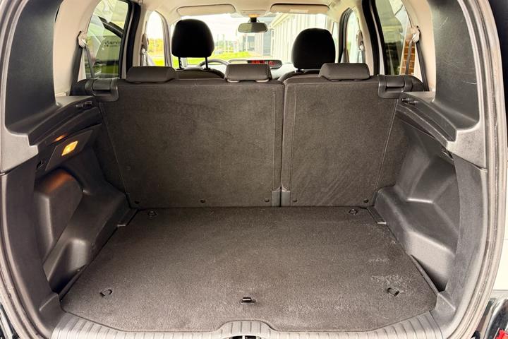 Sølv Citroën C3 Picasso fra 2015