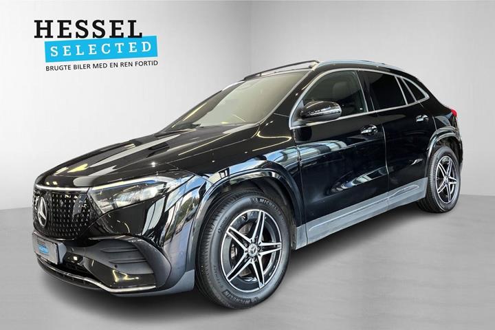 Sort Mercedes EQA250+ fra 2024 set udefra
