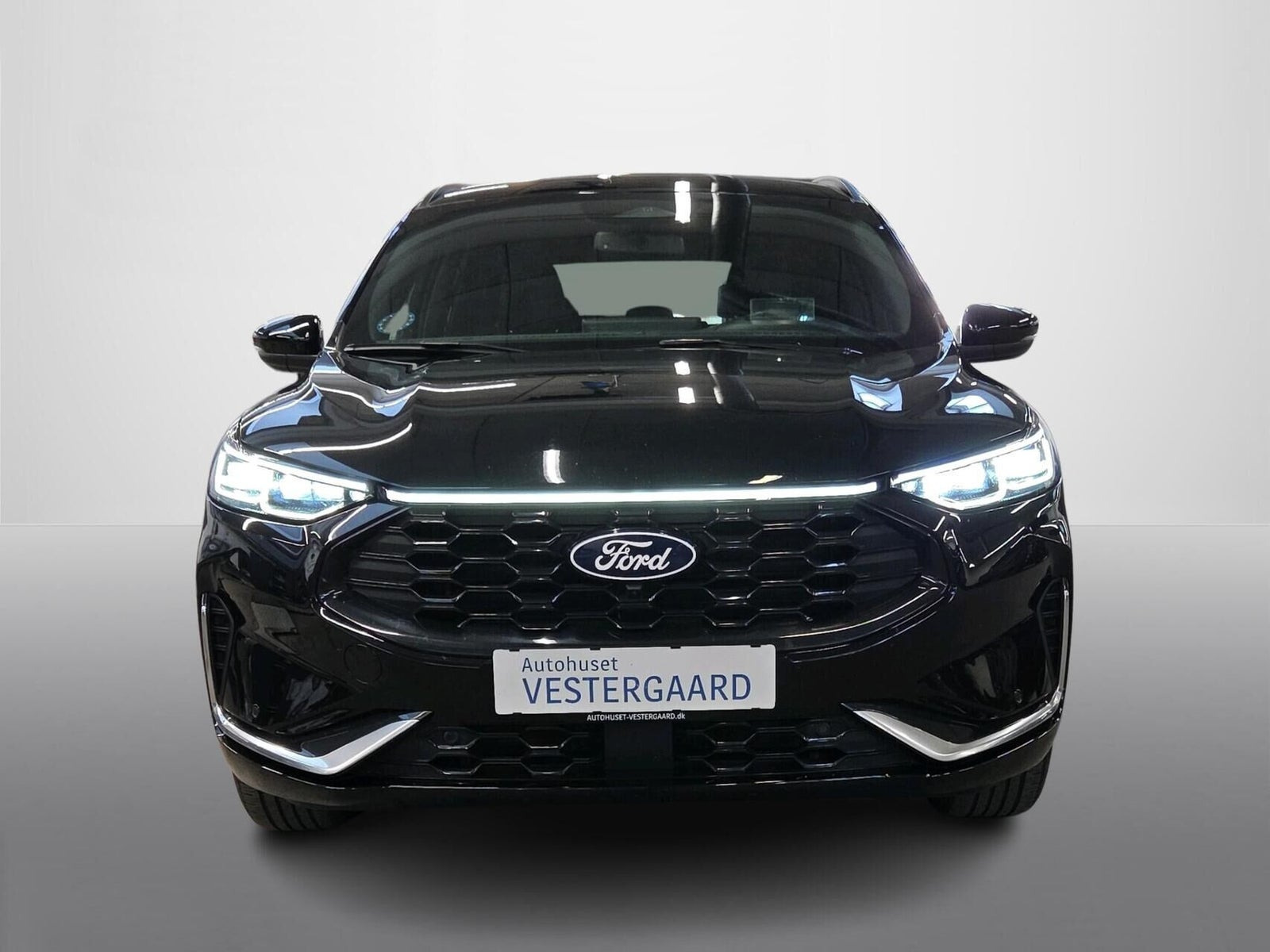 Sort Ford Kuga fra 2024