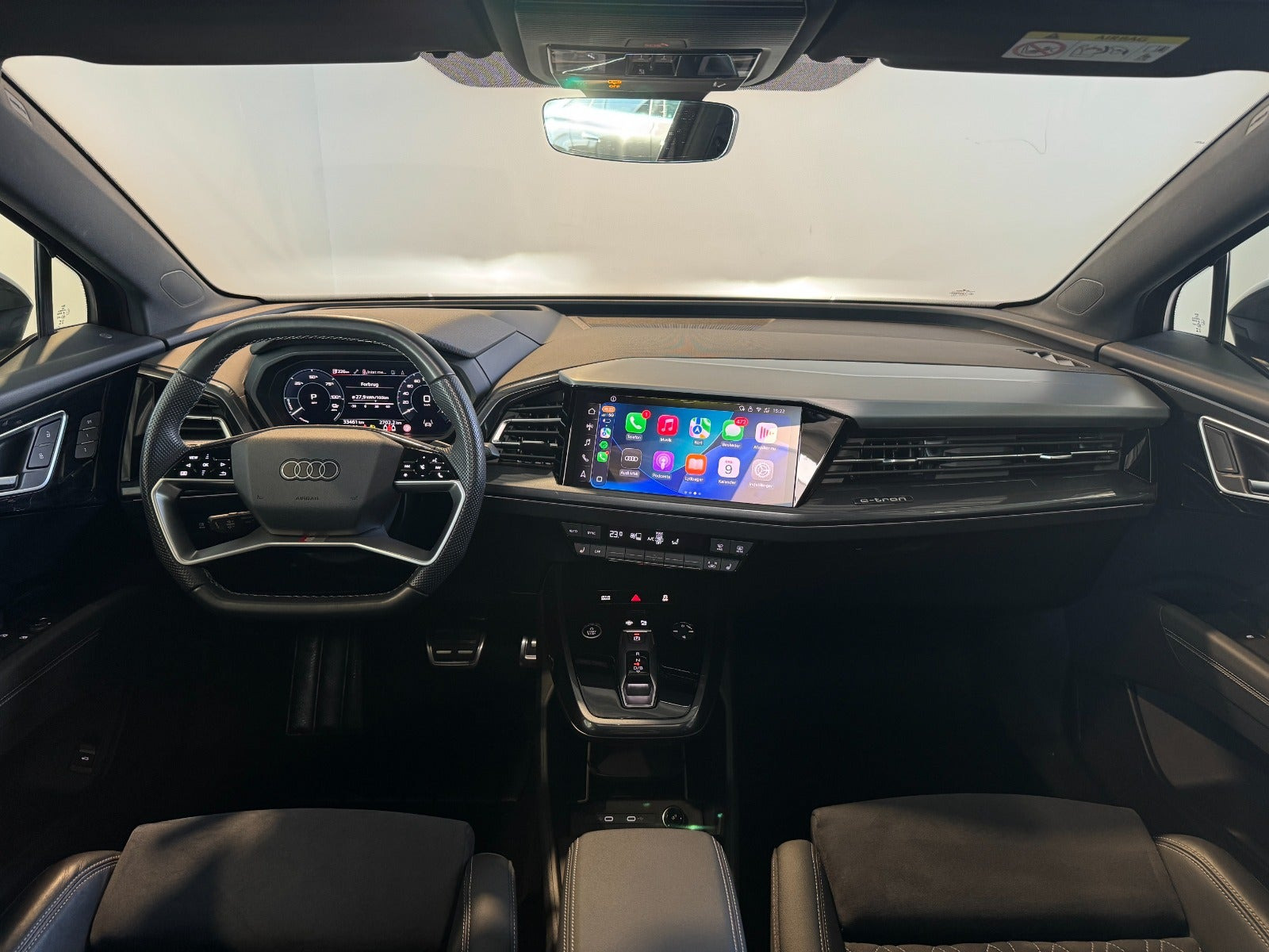 Sort Audi Q4 e-tron fra 2024