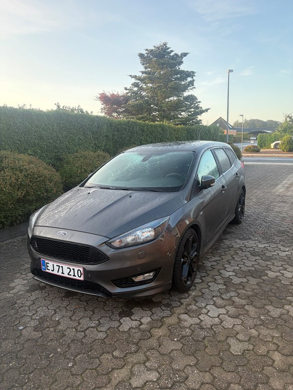 Ford Focus 1.0 EcoBoost (125 HK ) Stationcar FWD M6
