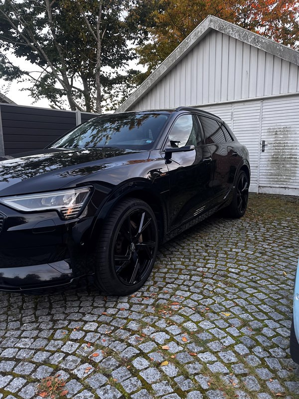 undefined Audi e-tron fra 2019