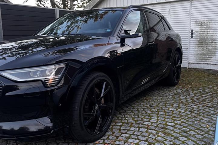 undefined Audi e-tron fra 2019