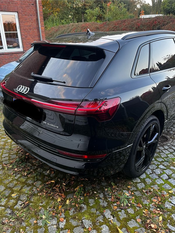 undefined Audi e-tron fra 2019