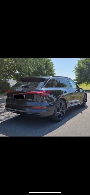 undefined Audi e-tron fra 2019