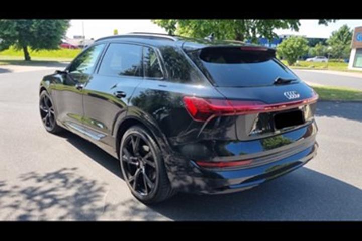 undefined Audi e-tron fra 2019