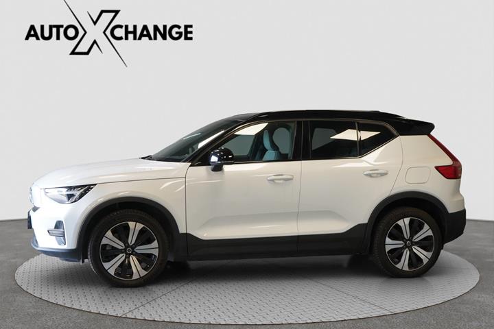 Hvid Volvo XC40 fra 2023