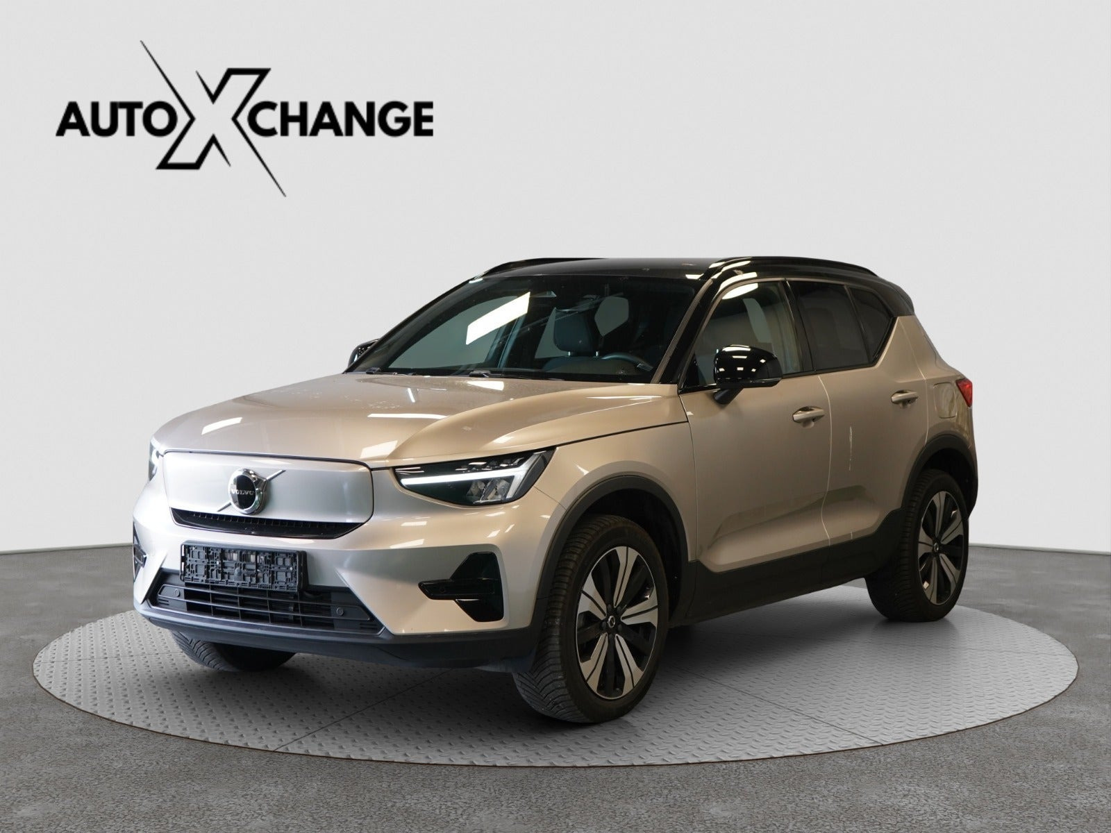 Volvo XC40 P6 ReCharge Core