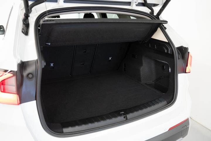undefined BMW iX1 fra 2025