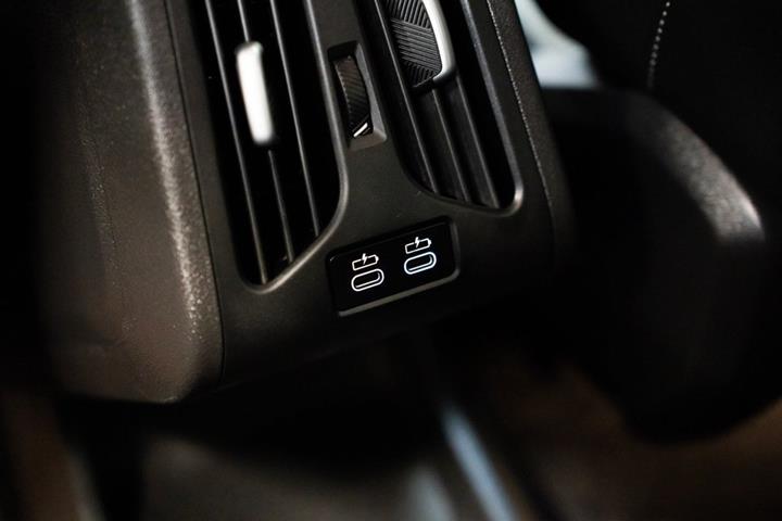 undefined BMW iX1 fra 2025