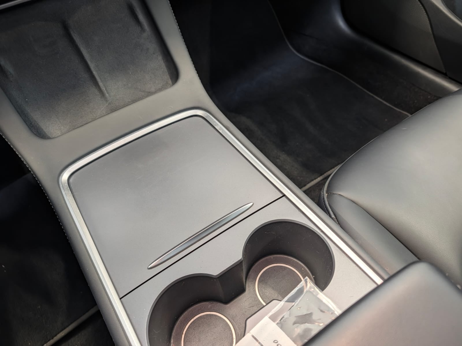 Hvid Tesla Model 3 fra 2022
