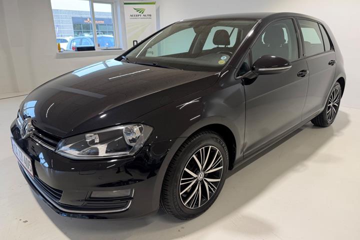 Sort VW Golf VII fra 2017