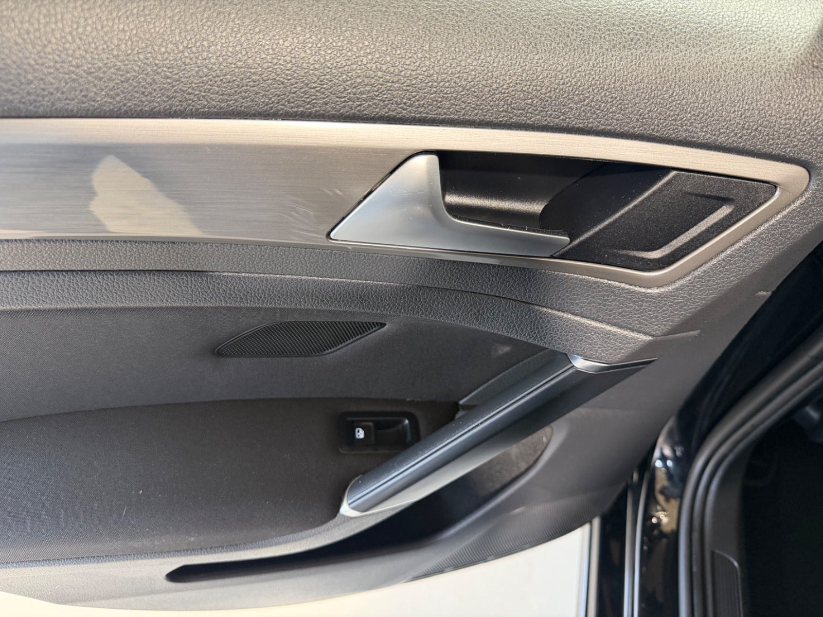 Sort VW Golf VII fra 2017
