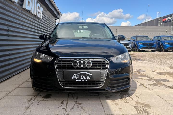 Sort Audi A1 fra 2011
