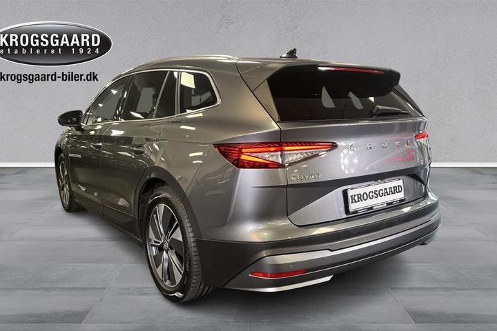 Sort Skoda Enyaq fra 2023