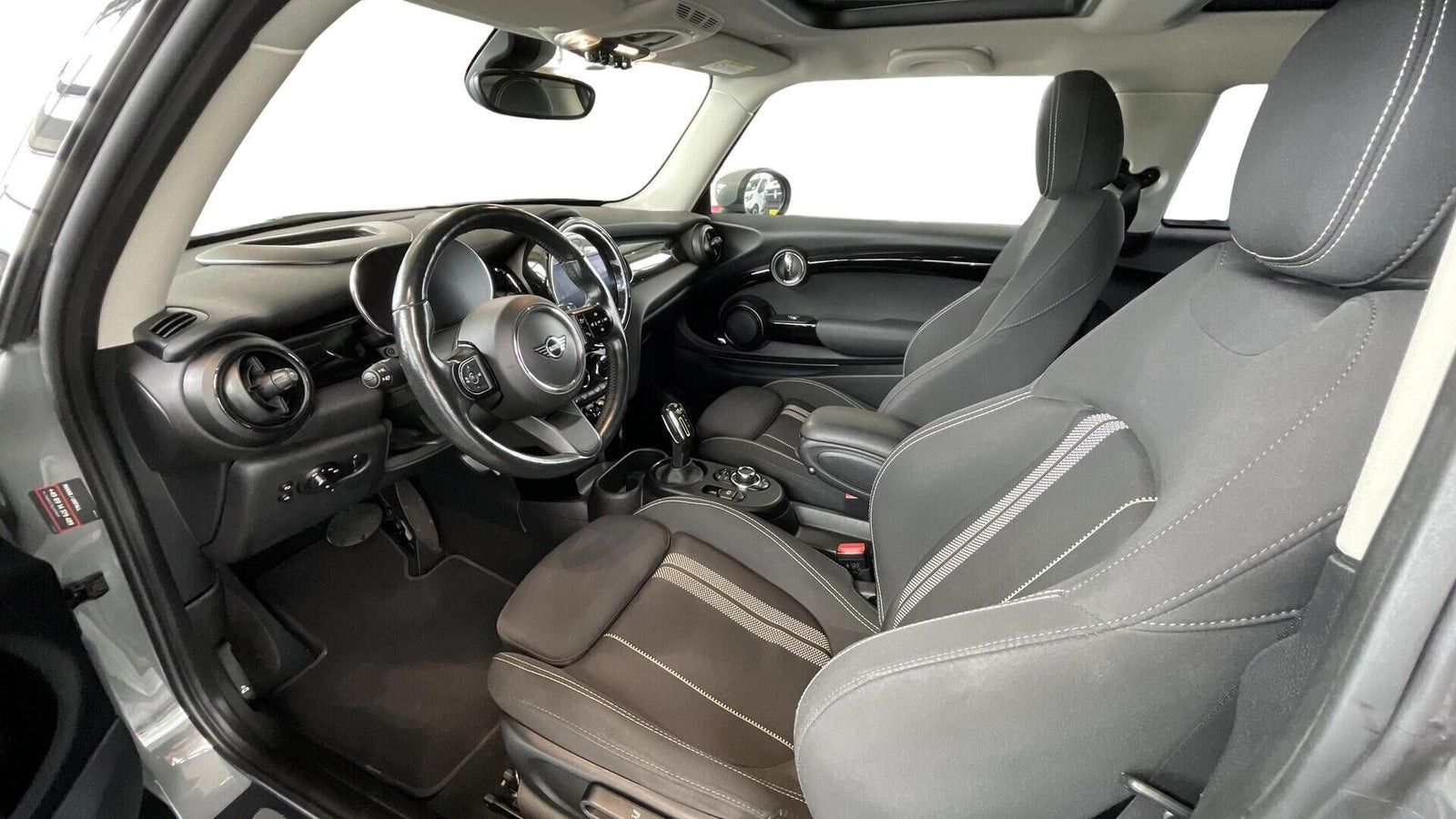 Grå Mini Cooper SE fra 2021