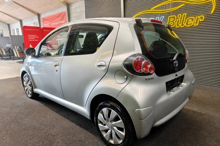 undefined Toyota Aygo fra 2012