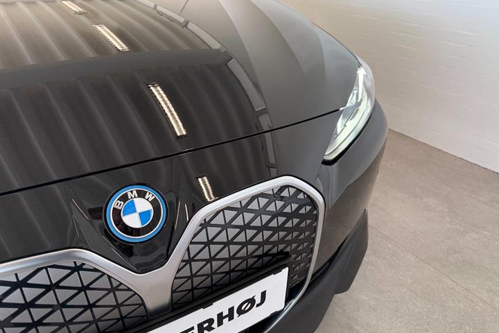 Sort BMW i4 fra 2025