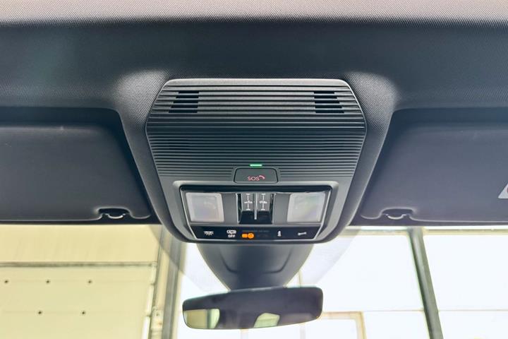 Sort Skoda Enyaq fra 2026