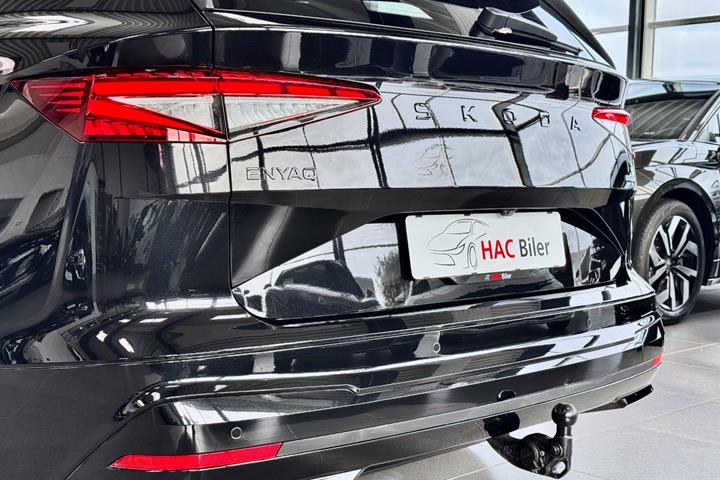 Sort Skoda Enyaq fra 2026