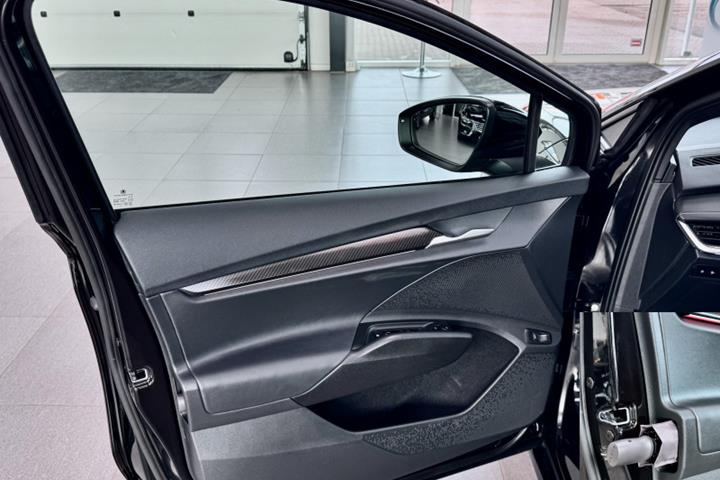 Sort Skoda Enyaq fra 2026
