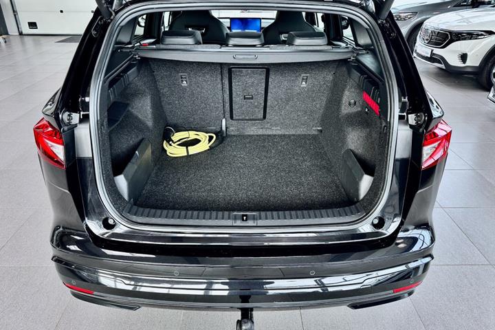 Sort Skoda Enyaq fra 2026