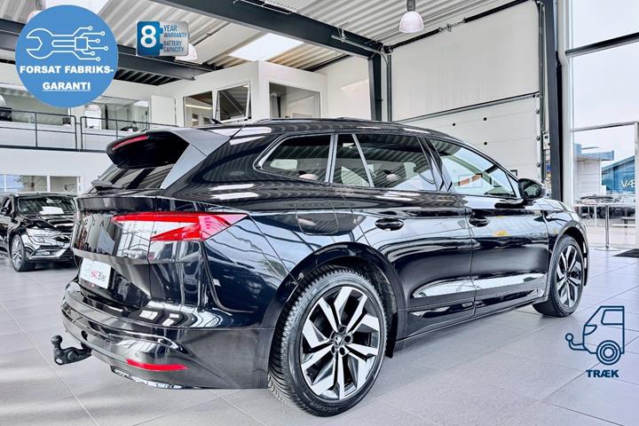 Sort Skoda Enyaq fra 2026