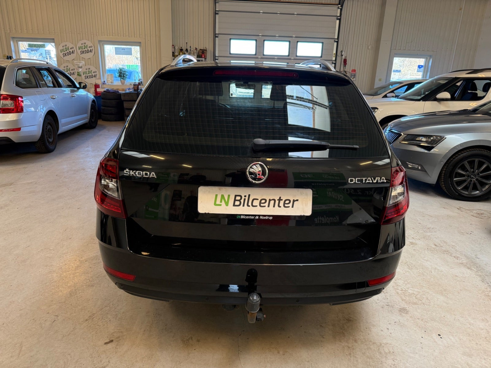 Sort Skoda Octavia fra 2018