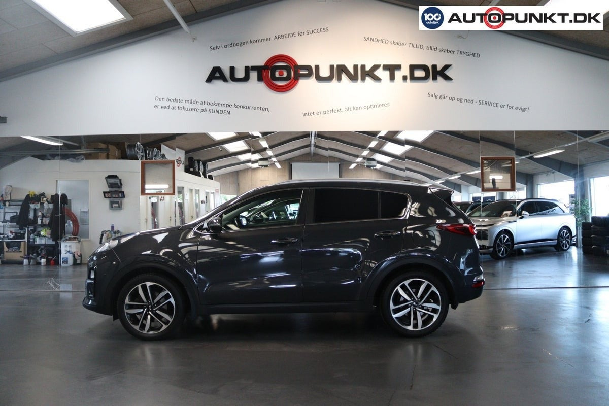 Grå Kia Sportage fra 2019