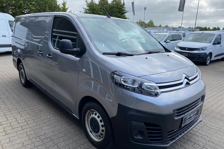 Grå Citroën Jumpy fra 2023