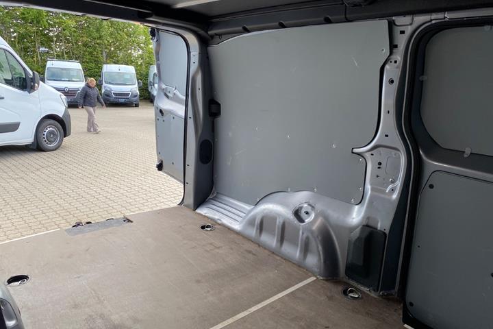 Grå Citroën Jumpy fra 2023