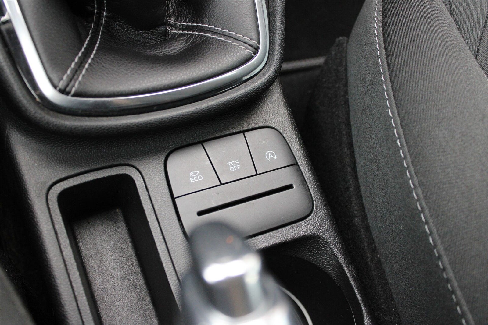 Blå Ford Fiesta fra 2019