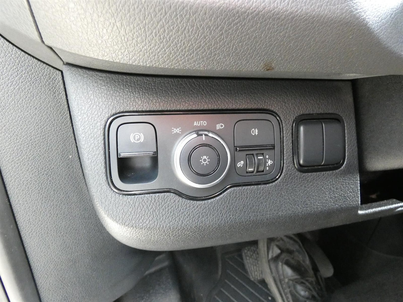 Hvid Mercedes Sprinter 315 fra 2022